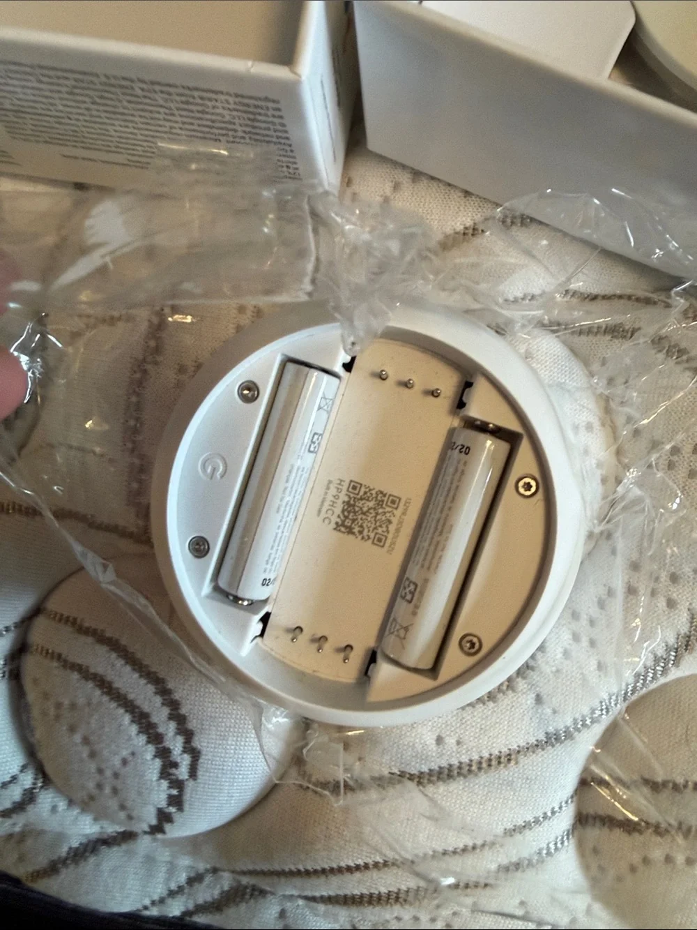 Google Nest Thermostat - White and Silver Accent